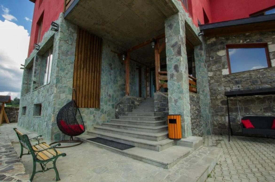 Hotel Red House Bakuriani Zewnętrze zdjęcie