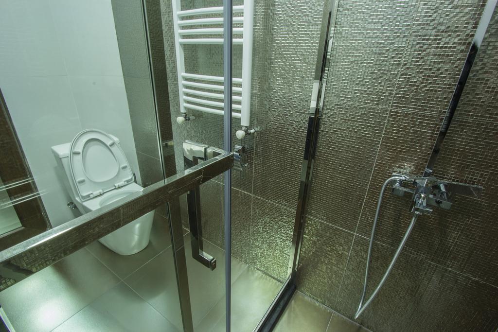 Hotel Red House Bakuriani Zewnętrze zdjęcie