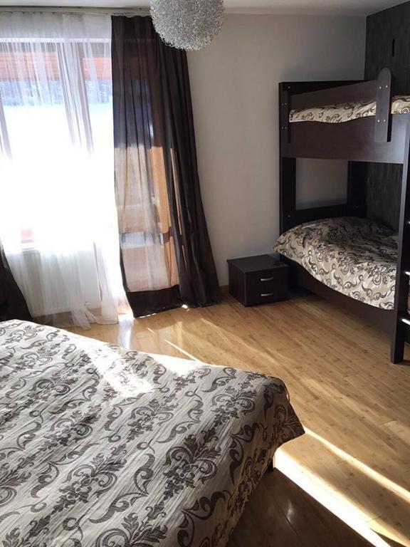 Hotel Red House Bakuriani Zewnętrze zdjęcie